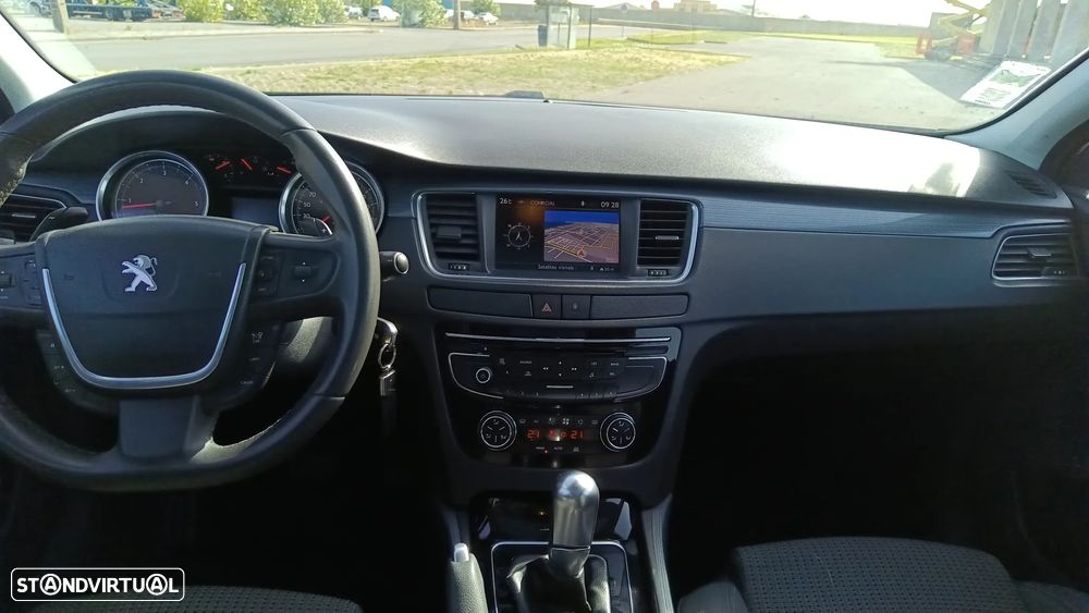 Peugeot 508 SW e-HDi FAP 110 EGS6 Active - 13