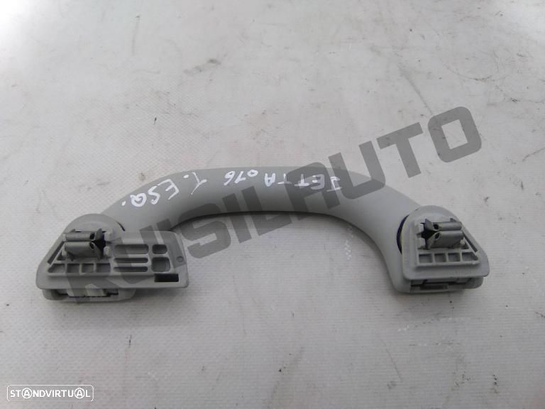 Pega / Puxador Tejadilho Trás Esquerdo 5c685_7607c Vw Jetta Vi - 2