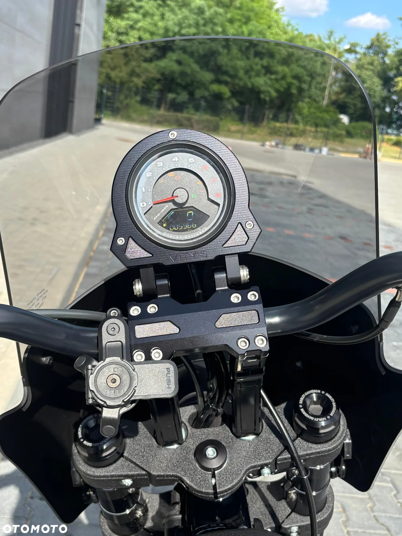 Harley-Davidson Softail - 10