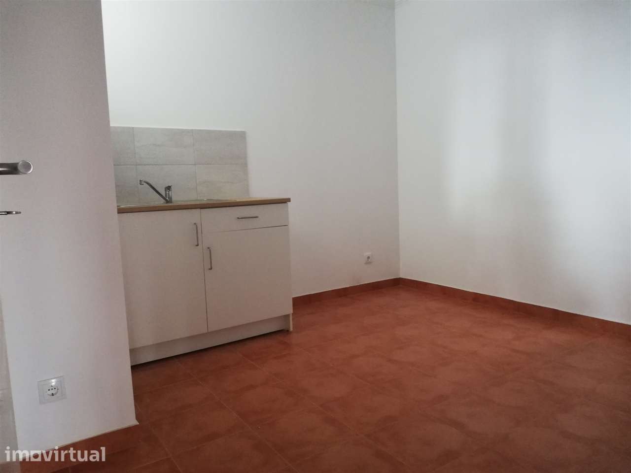 Moradia T7+2 em zona central da Parede. - Grande imagem: 5/37