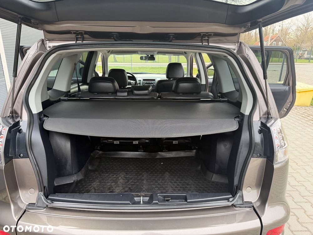 Mitsubishi Outlander 2.0 2WD Active - 28