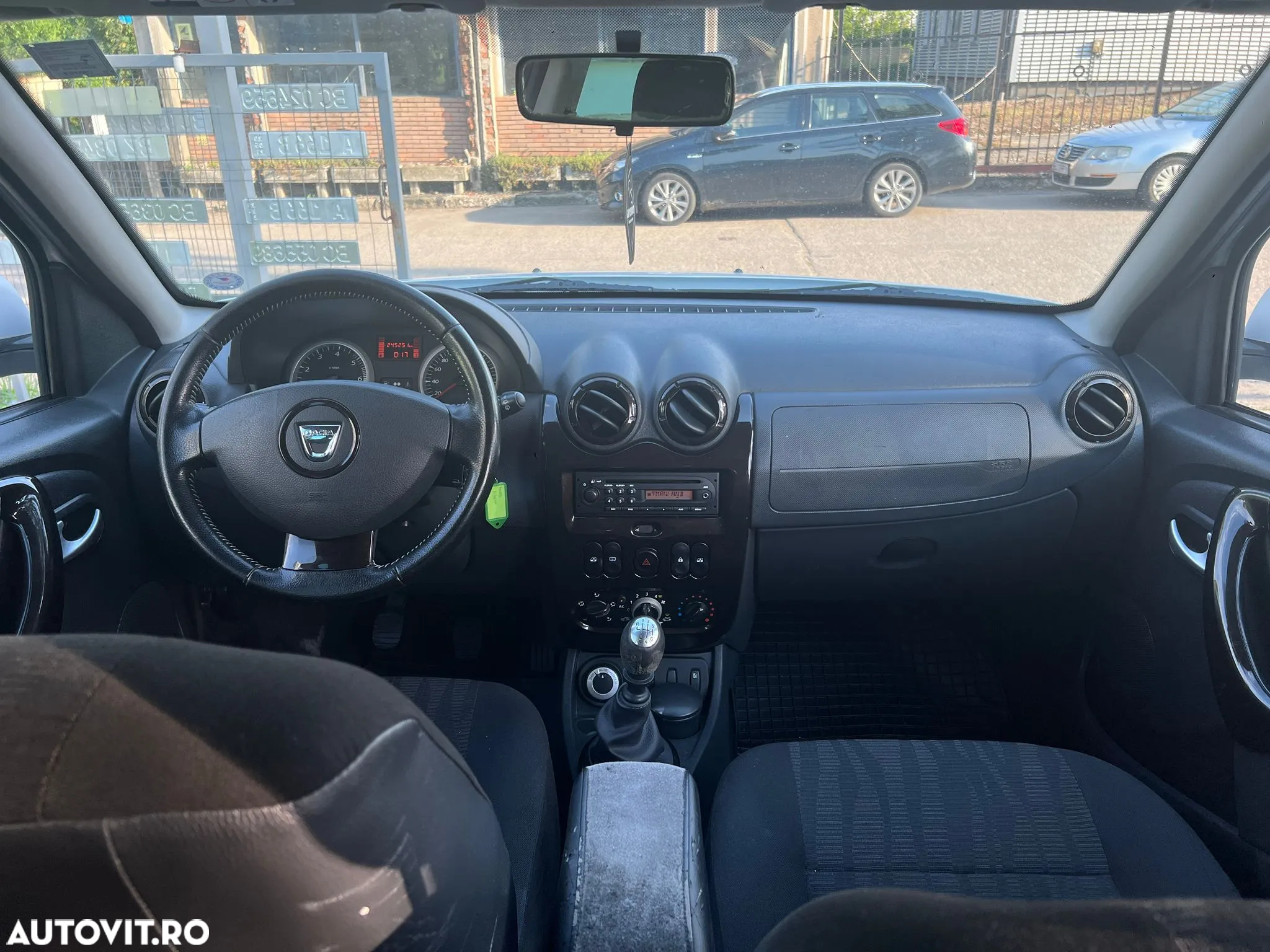 Dacia Duster 1.5 dCi 4x4 Prestige - 6