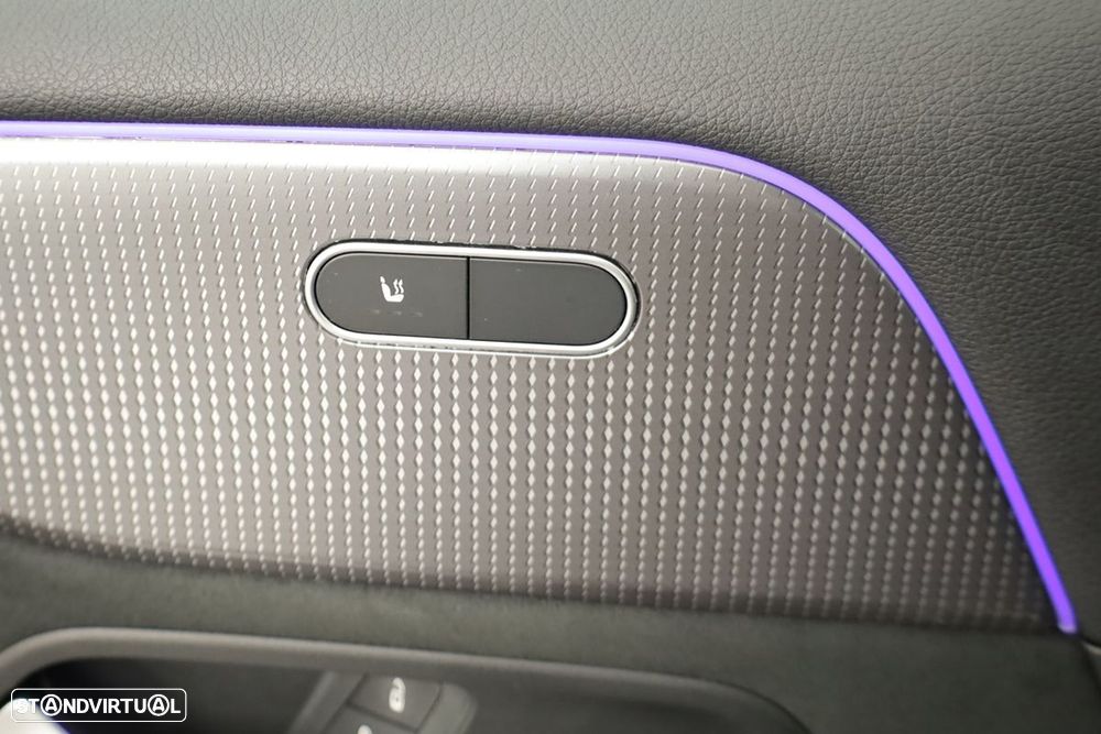 Mercedes-Benz EQA 250+ AMG Line - 21