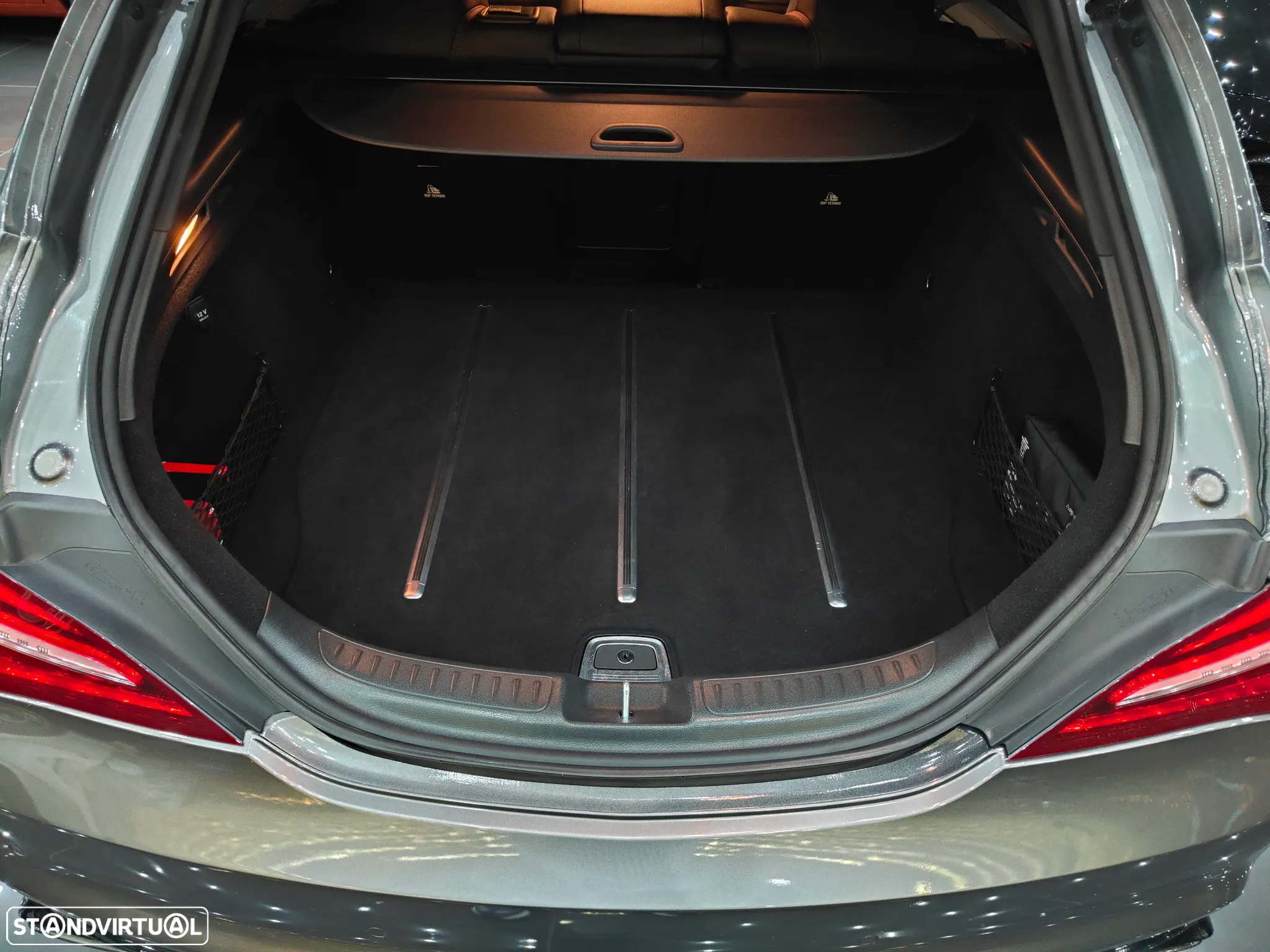 Mercedes-Benz CLA 45 AMG 4Matic Shooting Brake 7G-DCT - 36