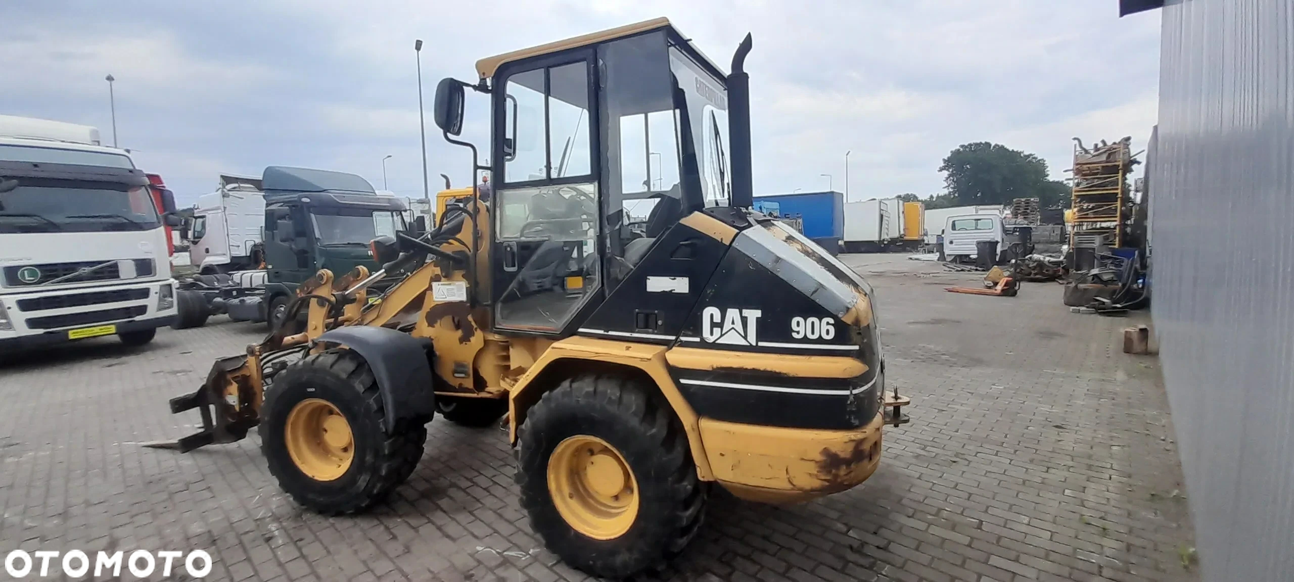 Caterpillar 906 - 9
