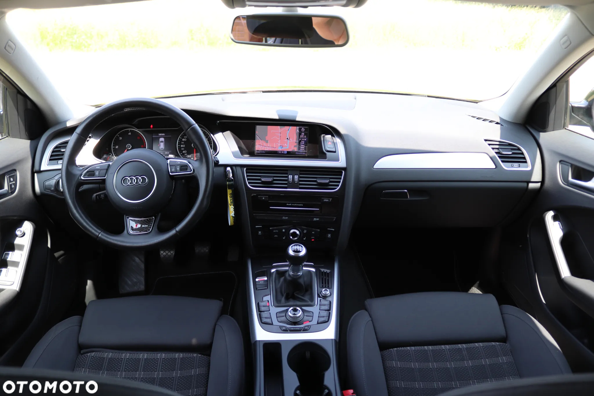 Audi A4 Avant 2.0 TDI DPF Ambition - 28