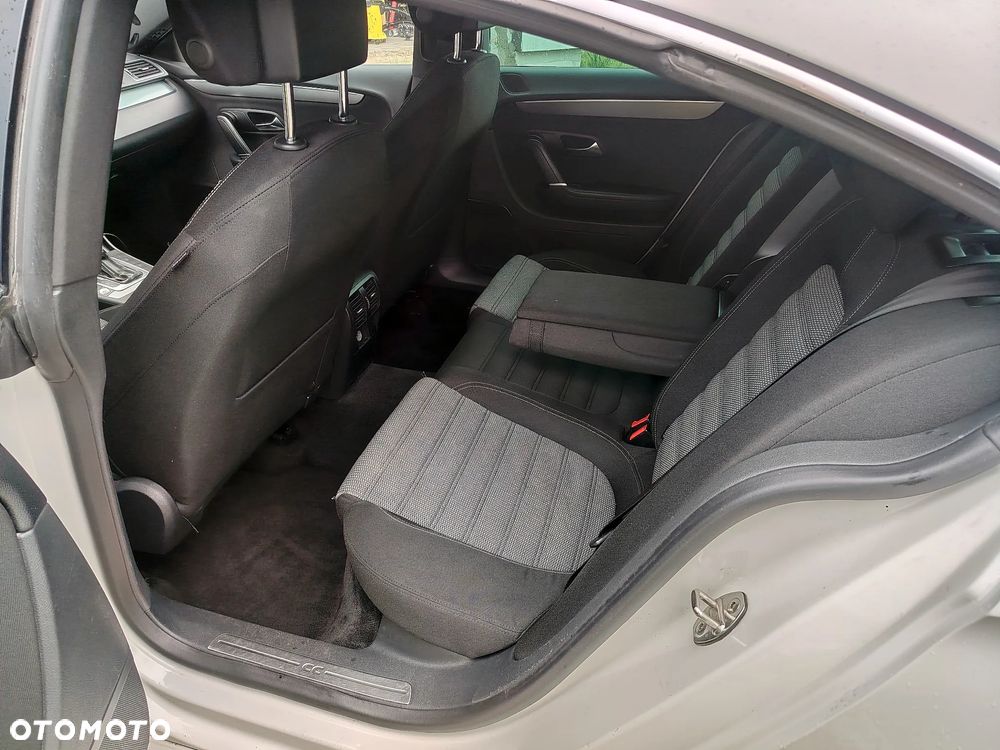 Volkswagen CC 2.0 TDI BlueMotion Technology DSG - 12