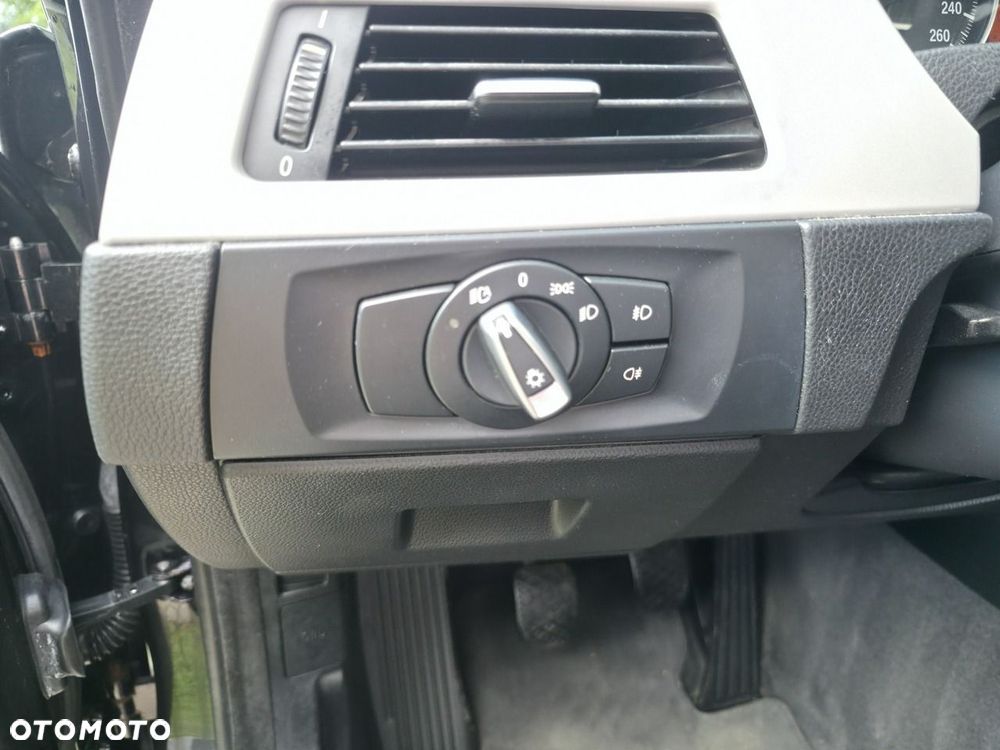 BMW Seria 3 - 24