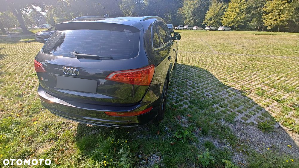 Audi Q5 3.2 FSI Quattro S tronic - 3
