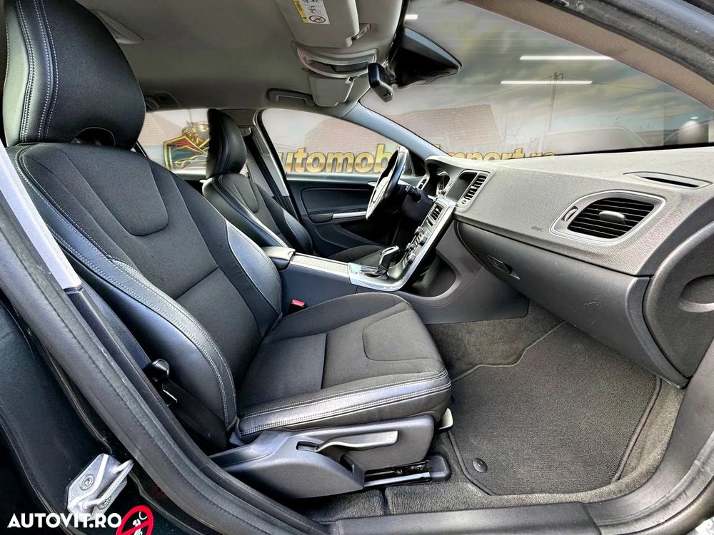 VOLVO V60 2016 — imagine 43