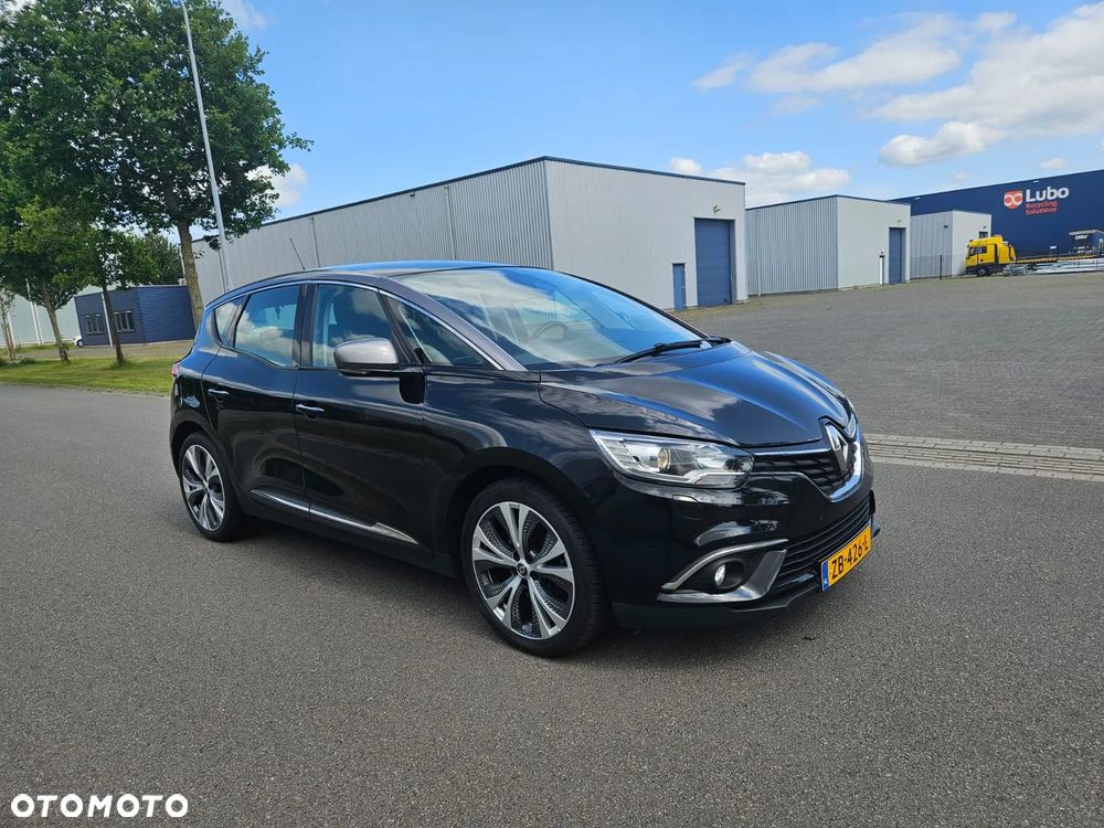 Renault Scenic - 1