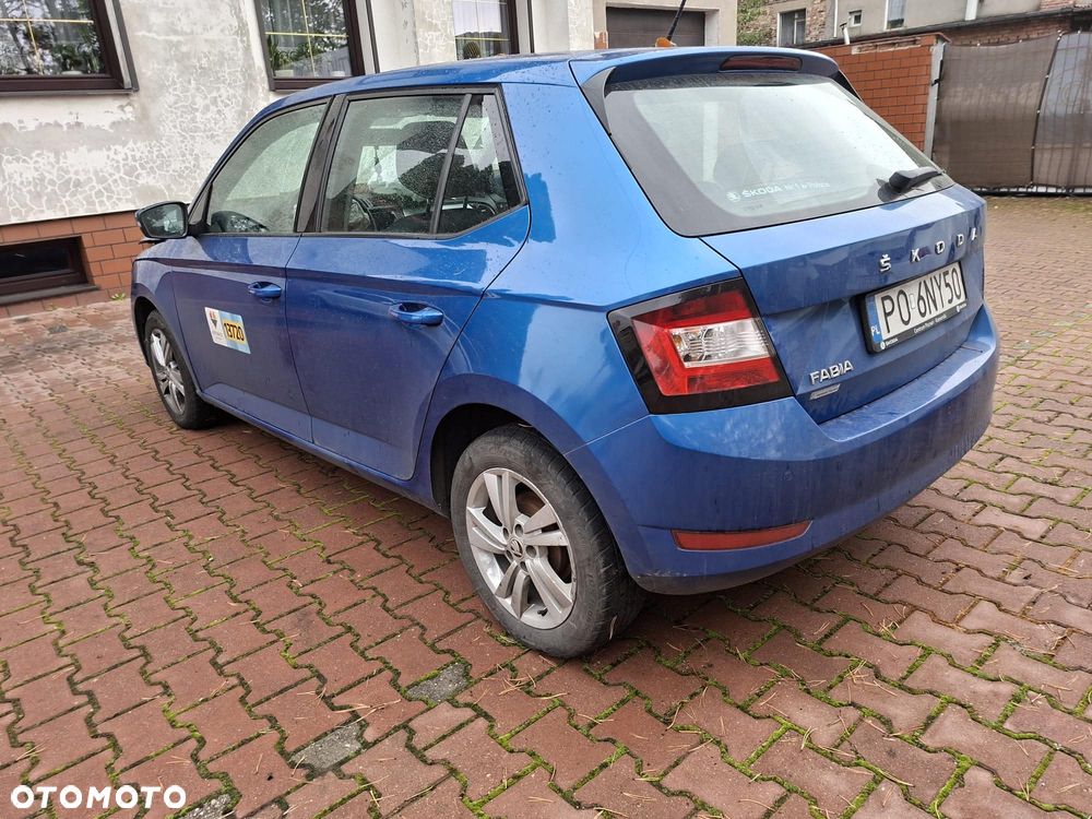 Skoda Fabia 2020 photo 2