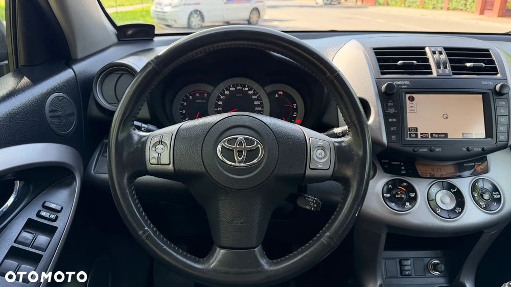 Toyota RAV4 2.2 D-CAT 4x4 Executive - 16