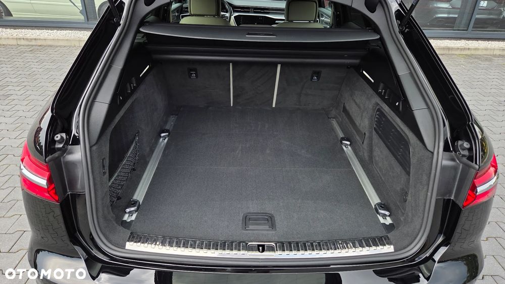 Audi A6 Avant 45 TFSI quattro S tronic S line - 29