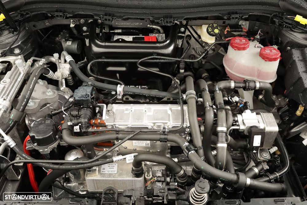 Mercedes-Benz EQA 250+ AMG Line - 27