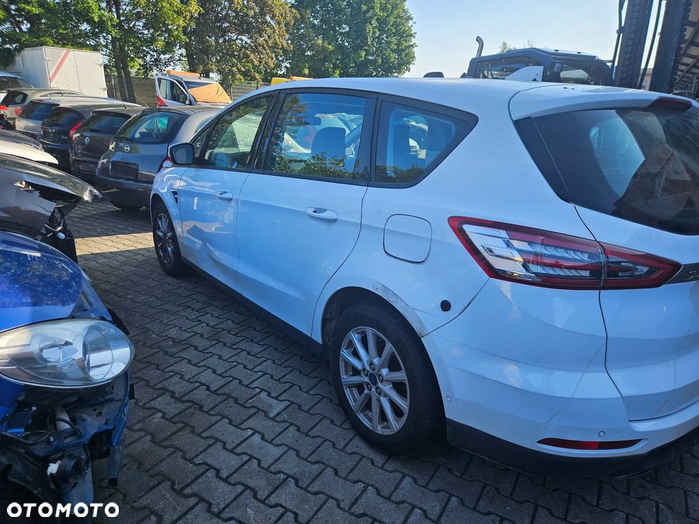Ford S-Max - 6