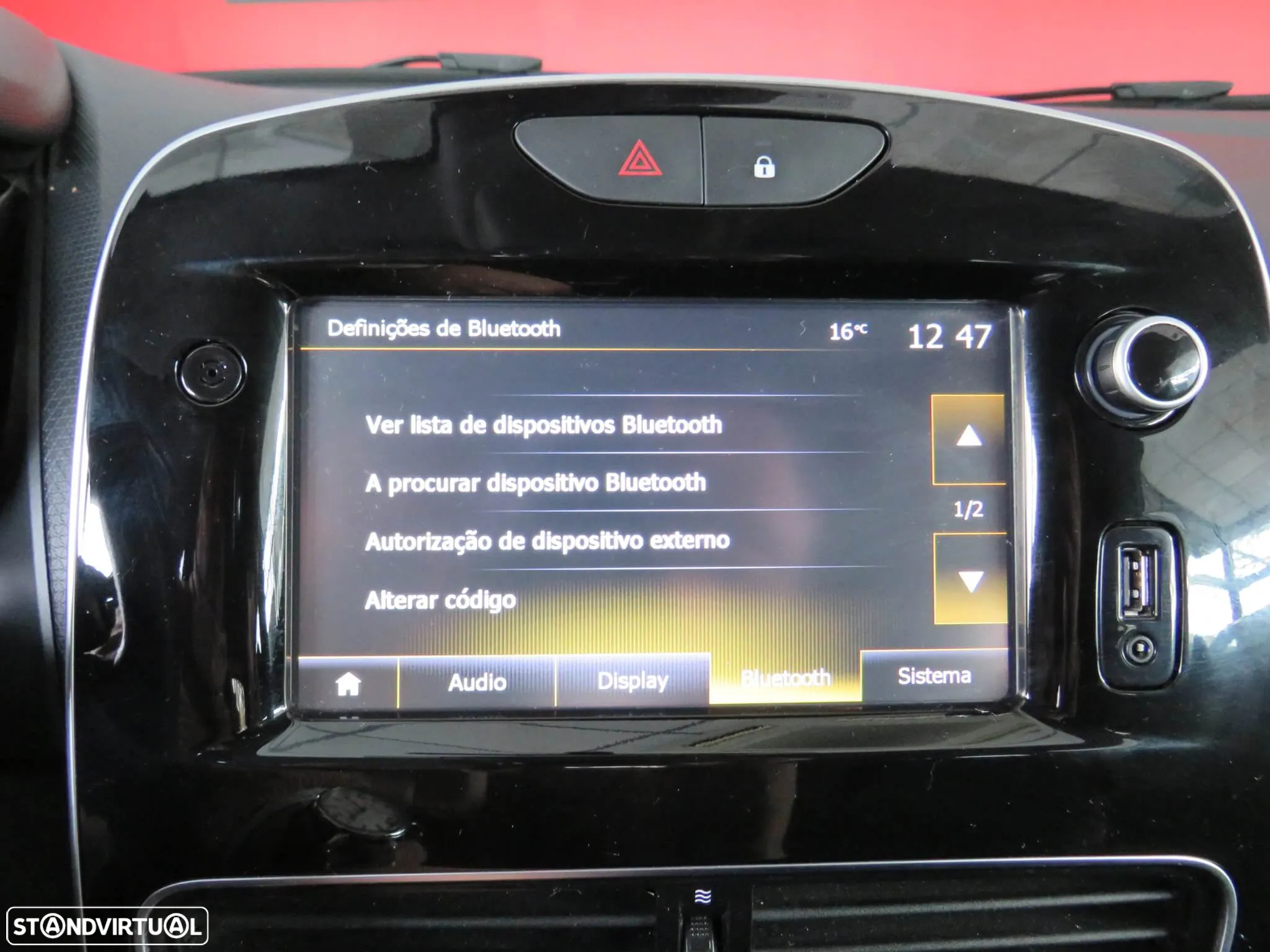 Renault Clio Sport Tourer 0.9 TCe Limited - 31