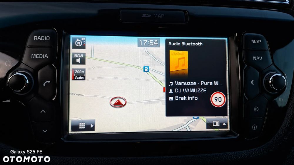 Kia Ceed 1.6 GDI Dream Team Edition - 8
