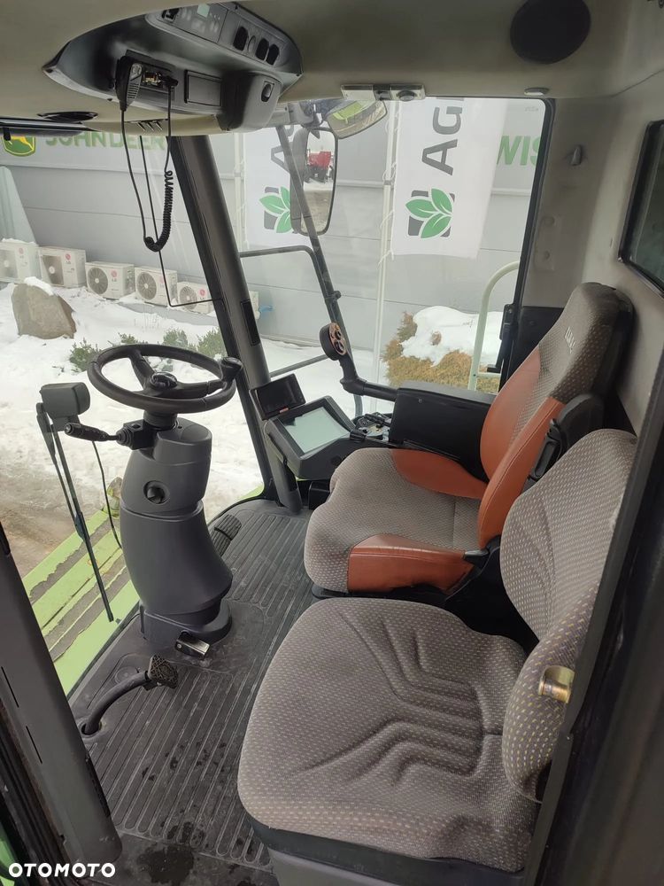 Claas Lexion - 9