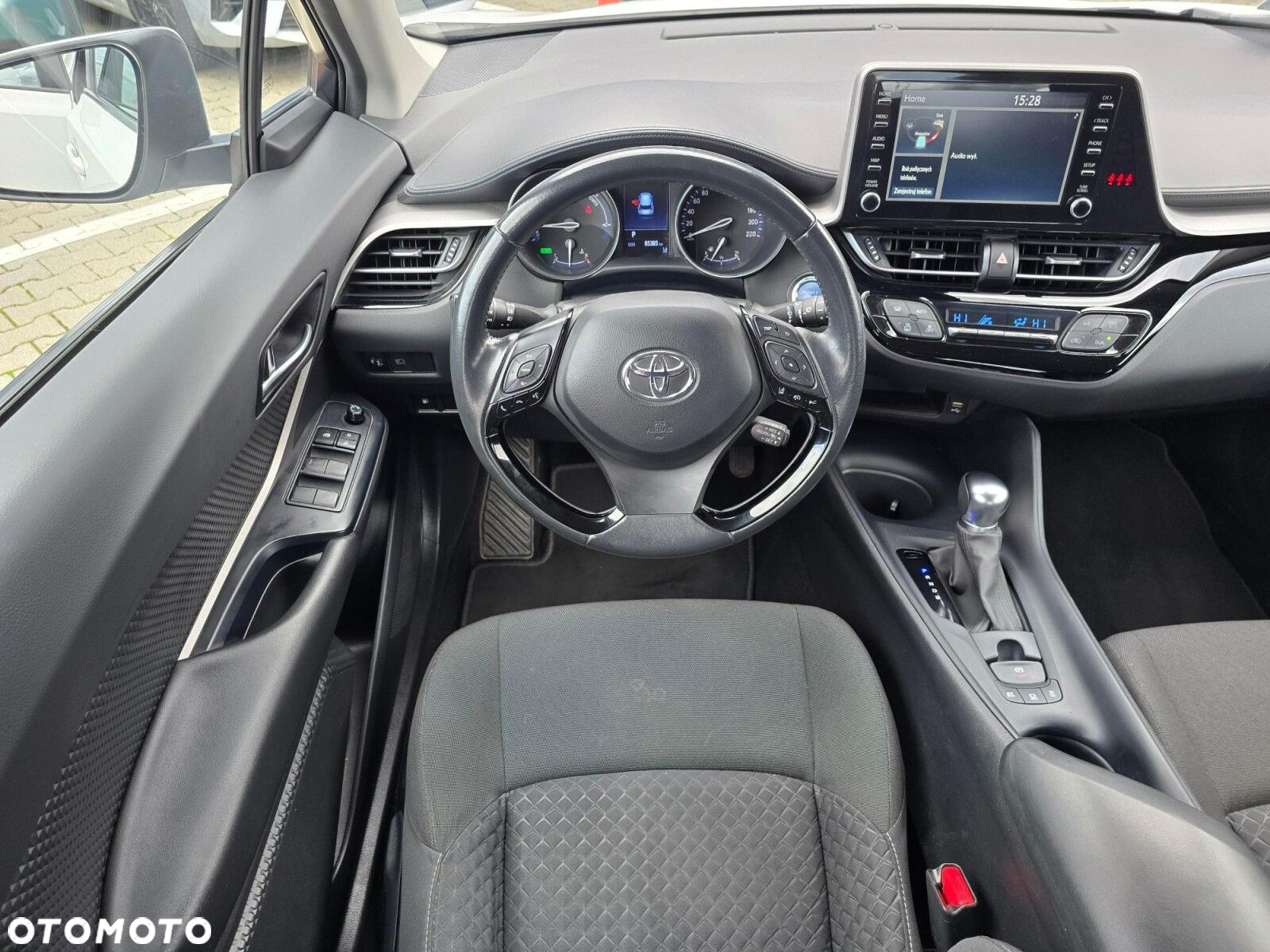 Toyota C-HR - 13