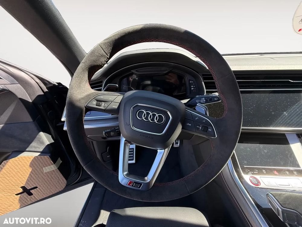 Audi RS Q8 TFSI quattro tiptronic Performance - 11