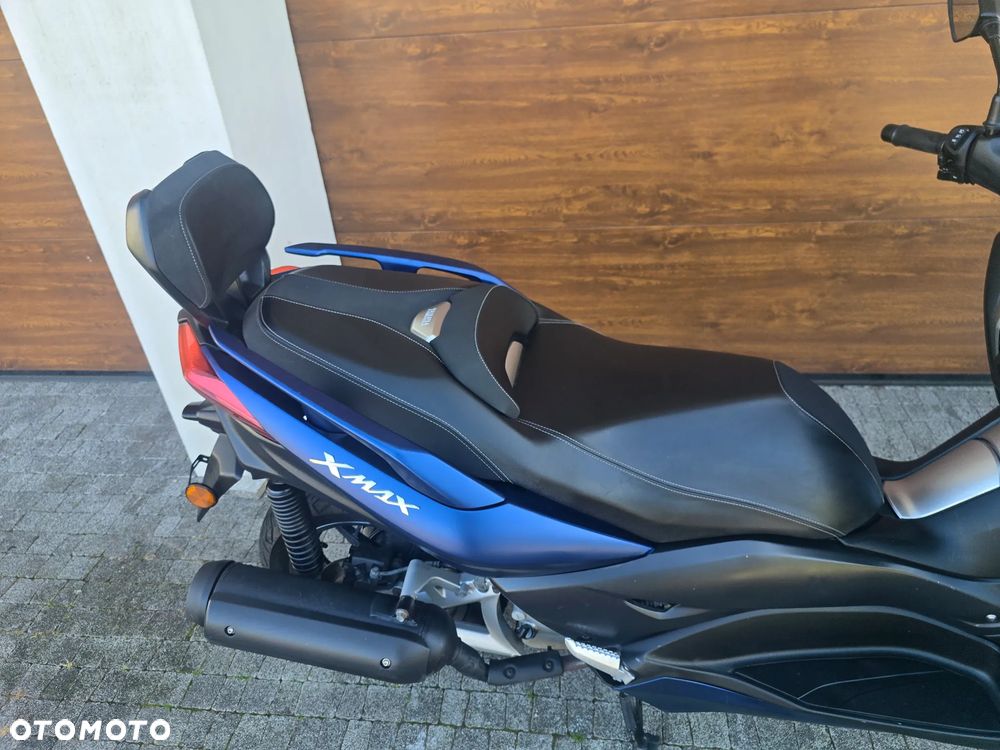 Yamaha X-max - 17