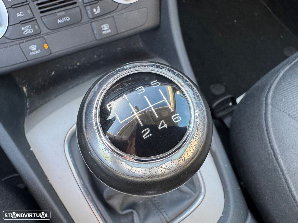 Audi Q3 2.0 TDI Sport - 29