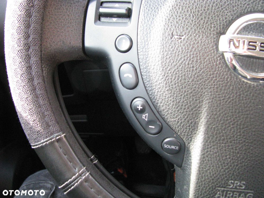 Nissan Qashqai - 11