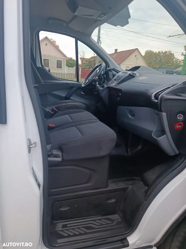 Ford Transit Custom - 6