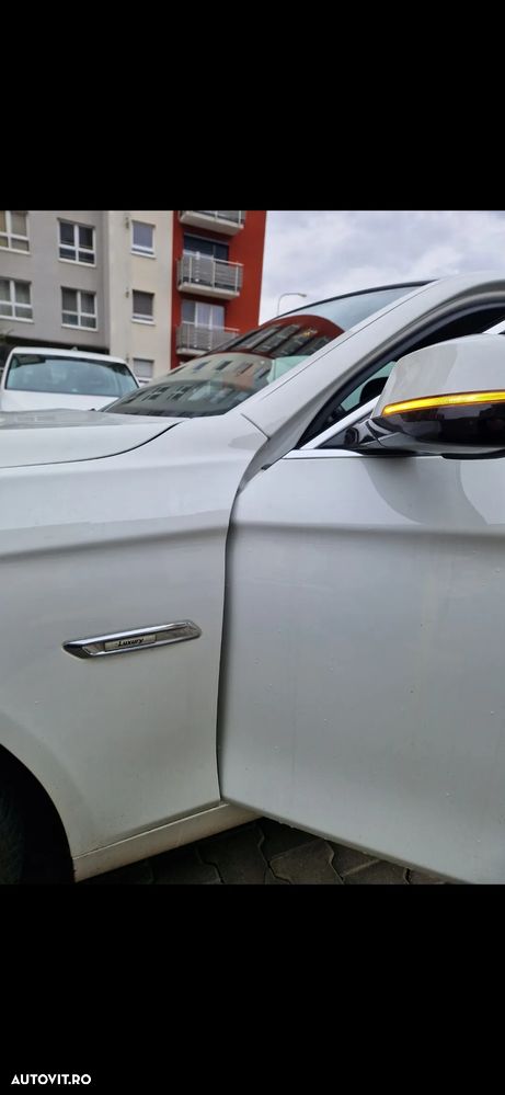 BMW Seria 5 520d Luxury Line - 7