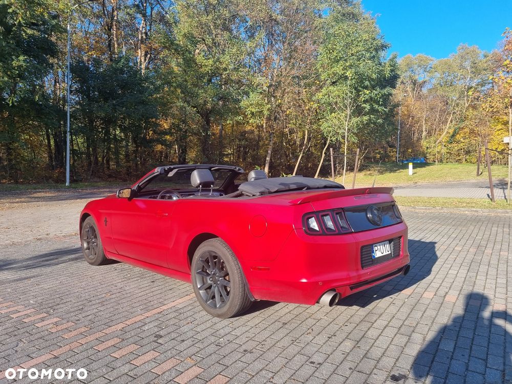 Ford Mustang 3.7 V6 Premium - 6