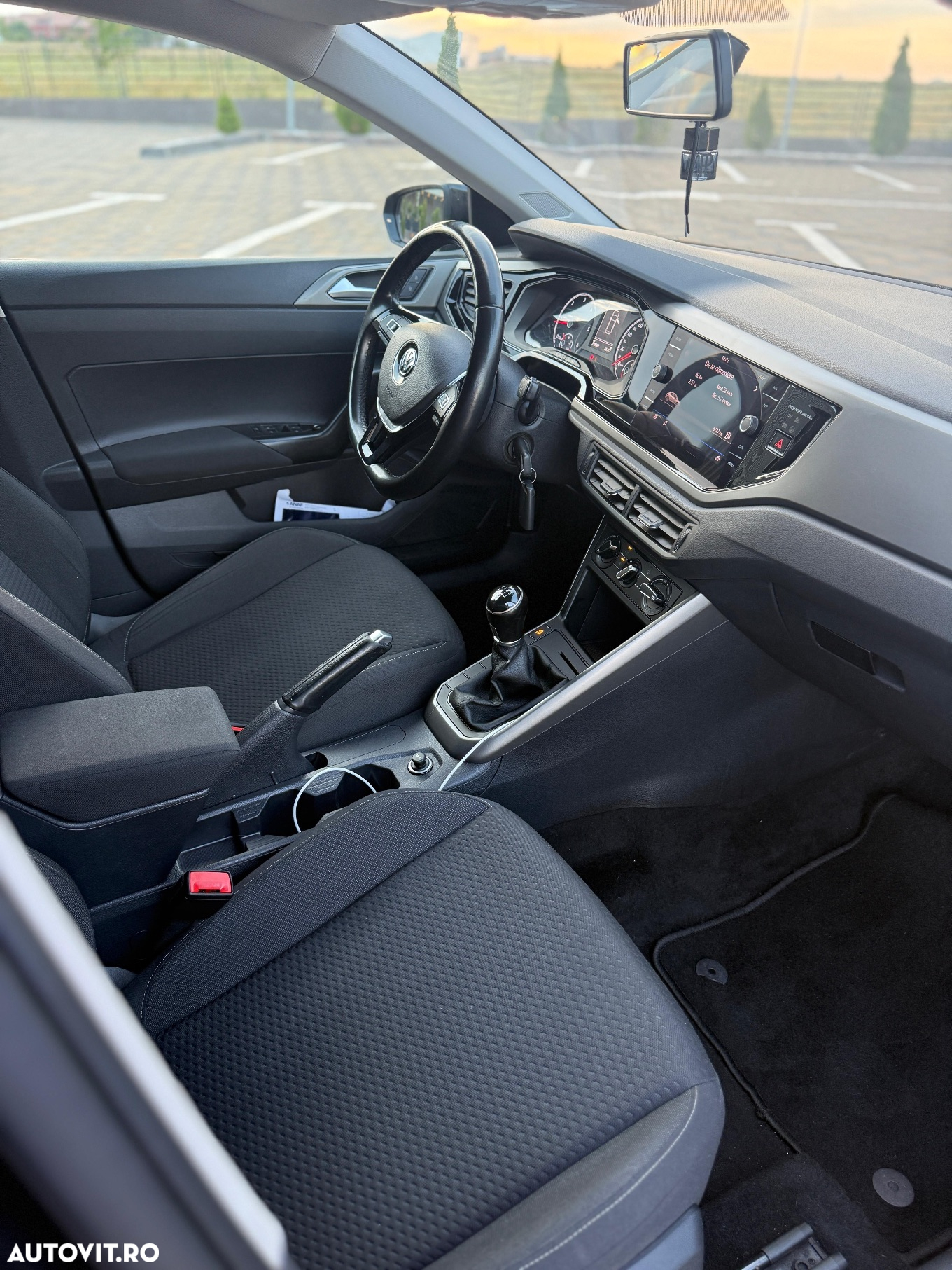 Volkswagen Polo 1.6 TDI Highline - 7