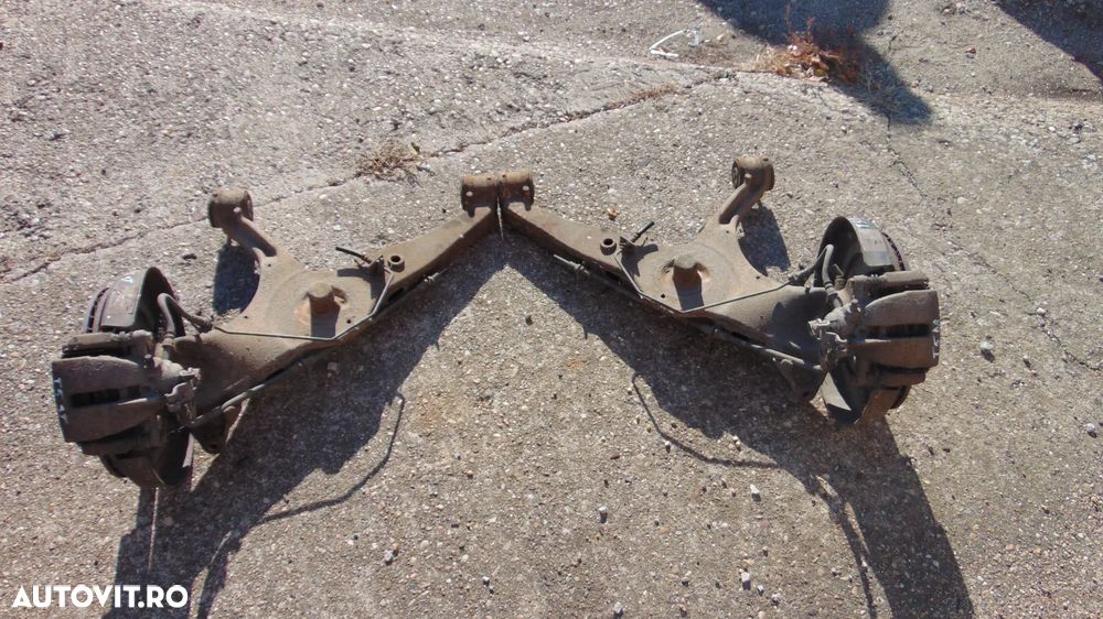 Fuzete spate+etrieri spate VW Transporter T5 2.0 an 2009-2015 - 6