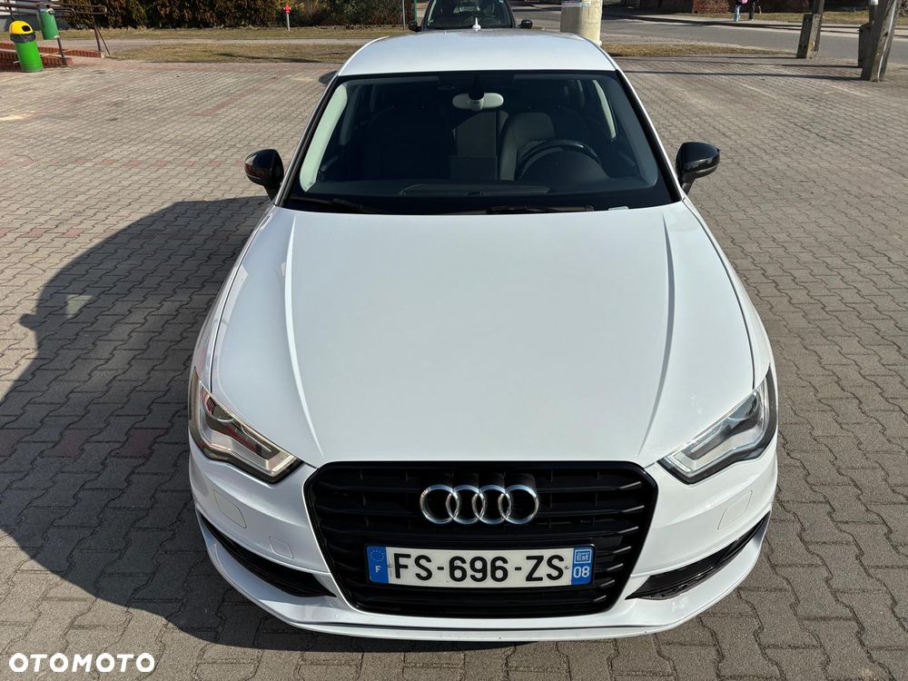 Audi A3 Sportback 1.6 TDI (clean diesel) S line Sportpaket - 13