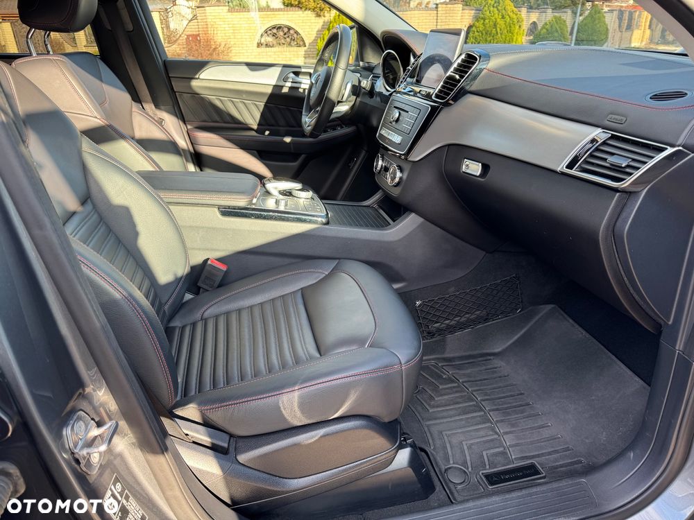 Mercedes-Benz GLE 400 4-Matic 9G-TRONIC - 26