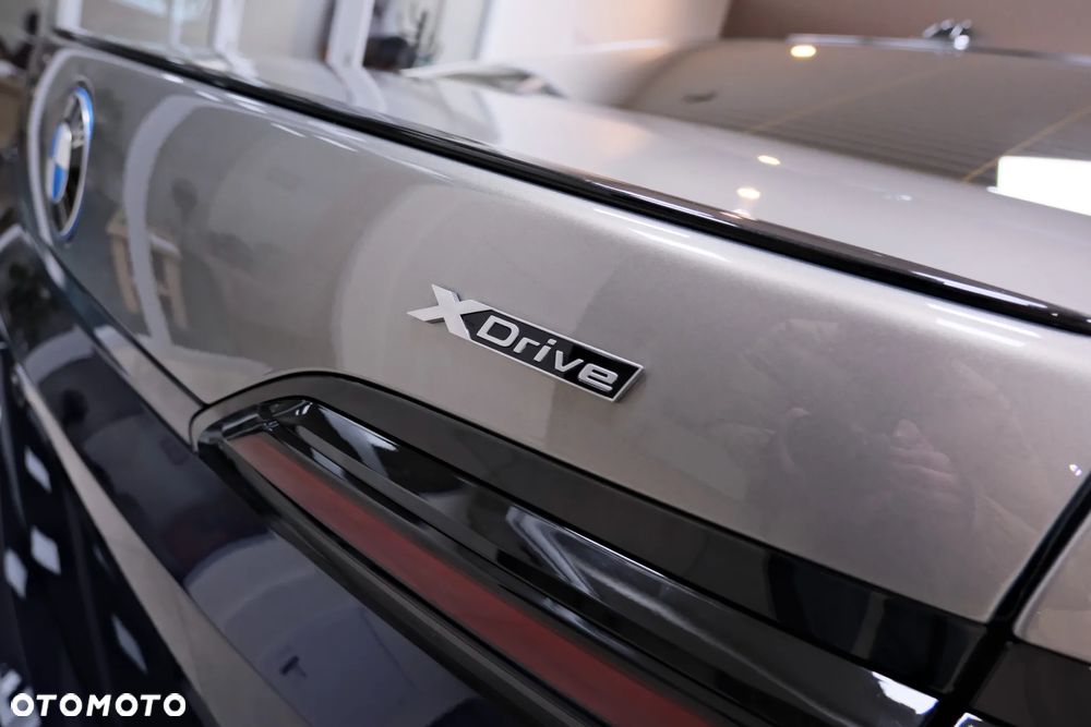 BMW i7 105.7kWh xDrive60 M Sport - 12