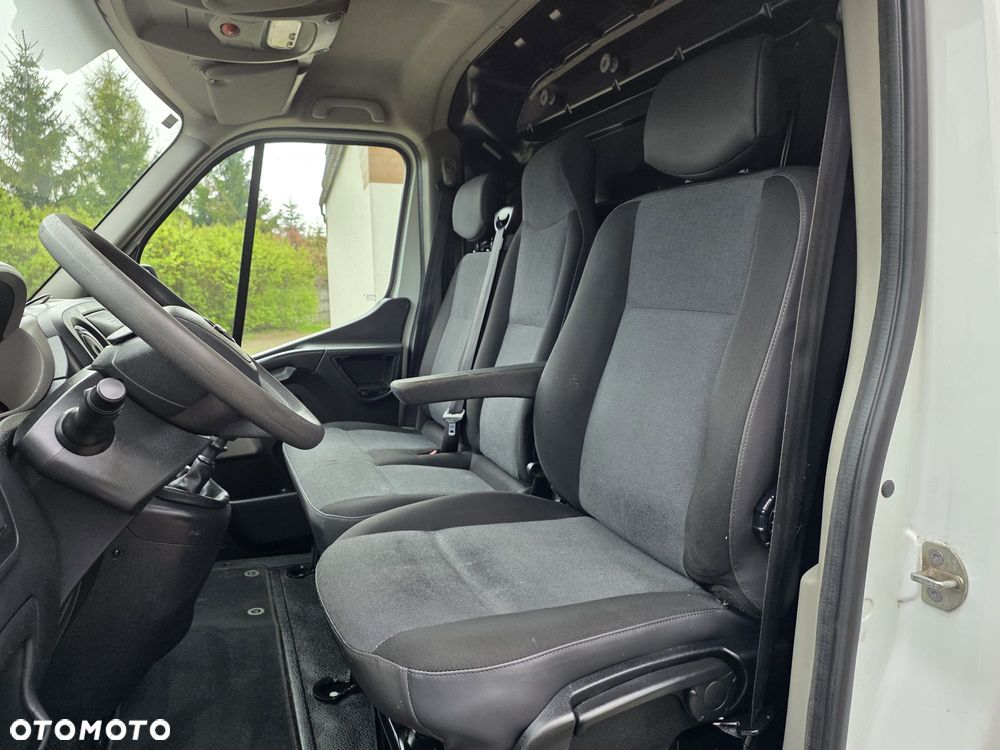 Nissan NV400 - 7