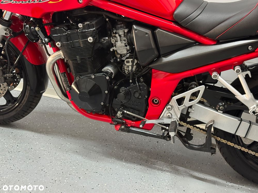 Suzuki Bandit - 24