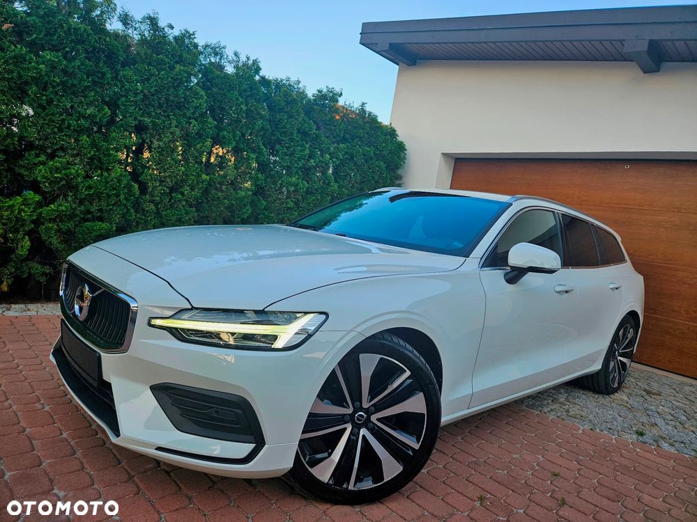 Volvo V60 T4 Momentum Pro - 10