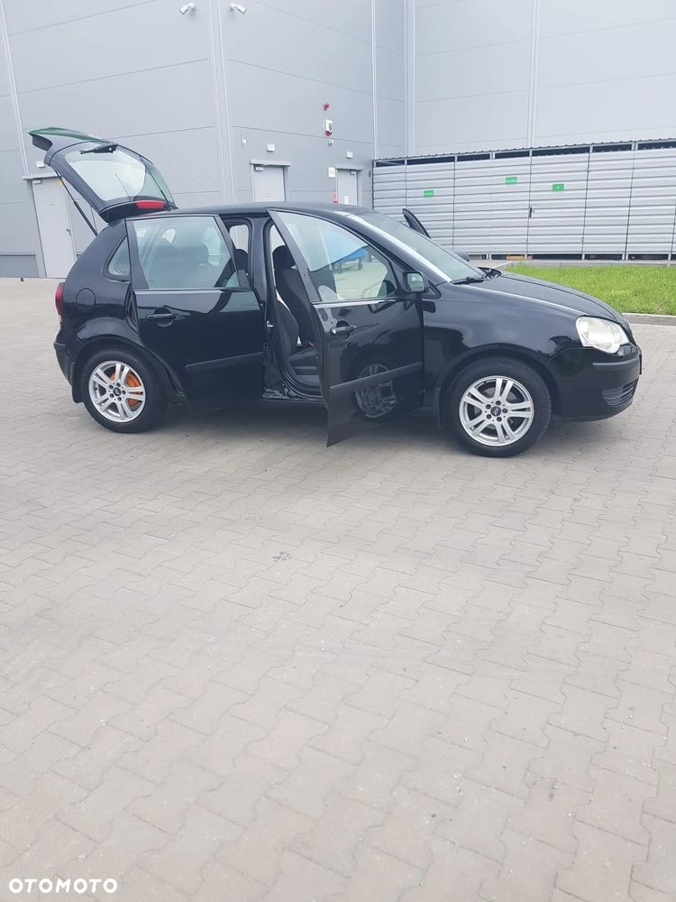 Volkswagen Polo - 15