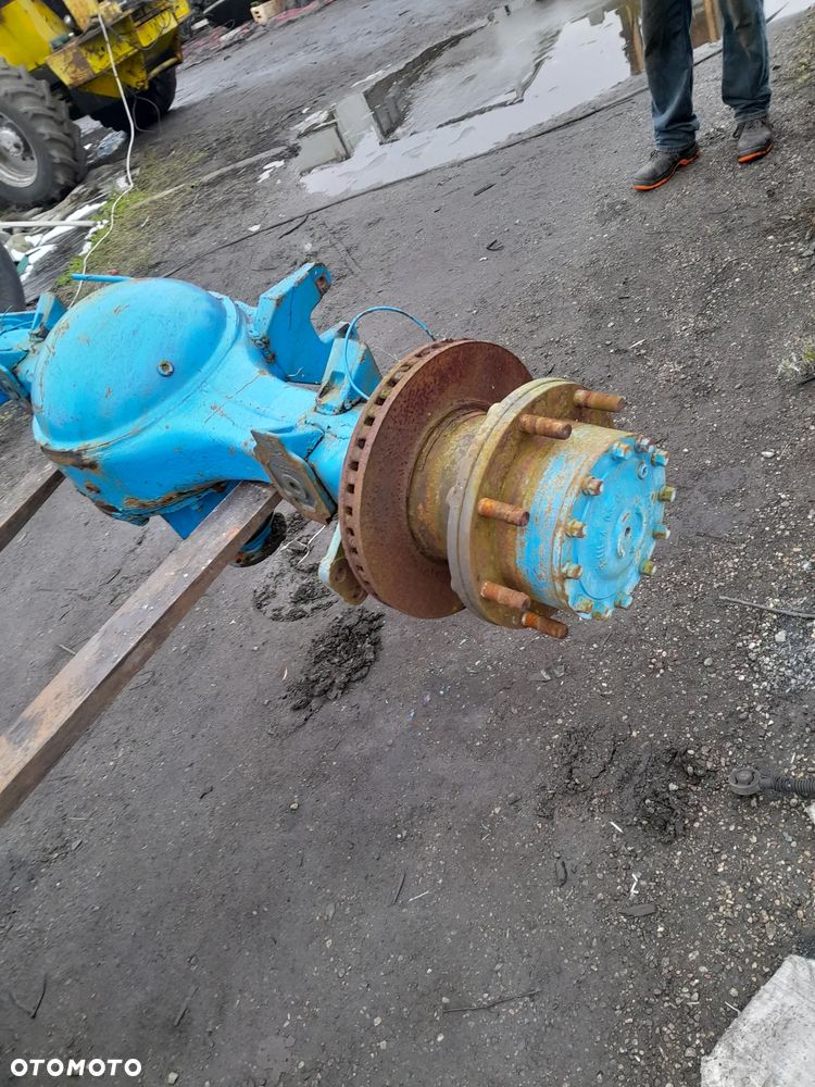most -piasta renault midlum dxi 08r na osiem szpilek