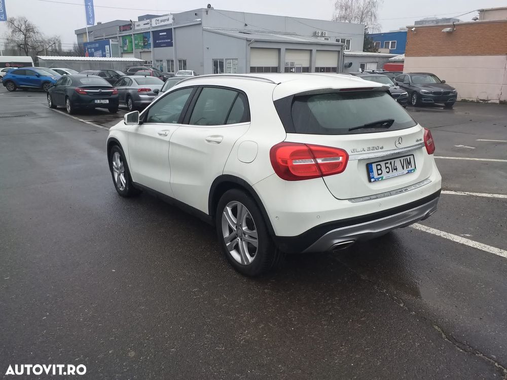Mercedes-Benz GLA 220 d 4MATIC Aut. - 5