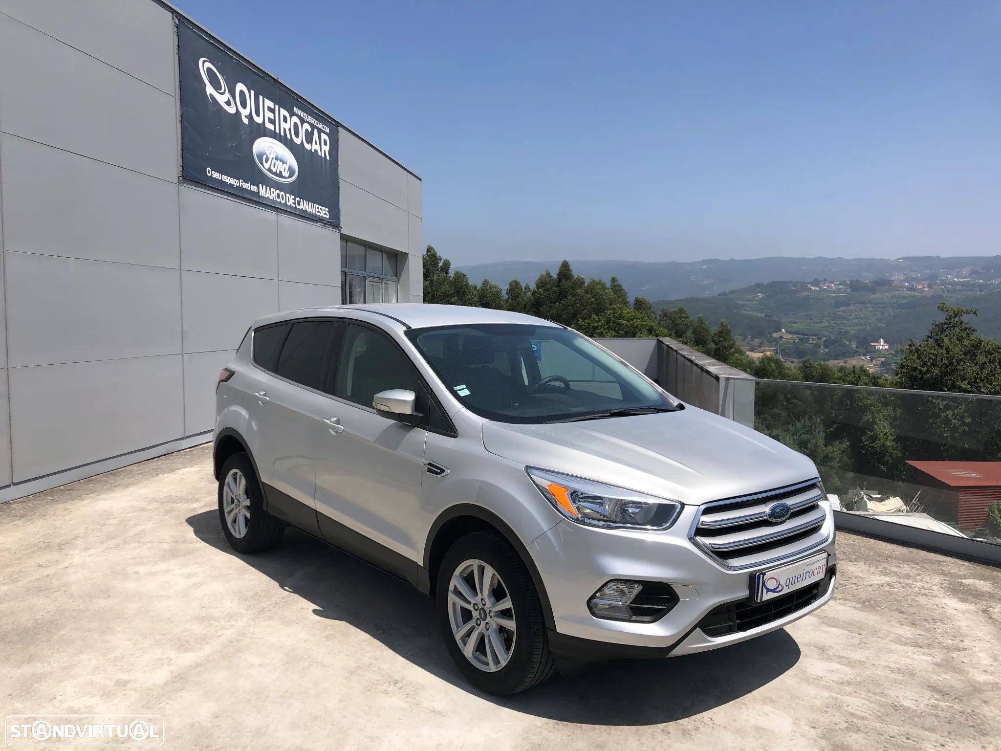 Ford Kuga 1.5 TDCi Business - 1