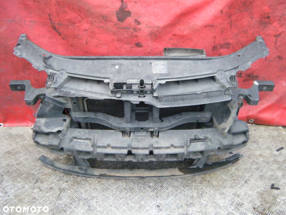vw passat b6 2.0 TDI pas przedni wzmocnienie czołowe chłodnice=RADOM=
