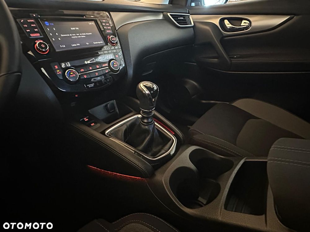 Nissan Qashqai - 17