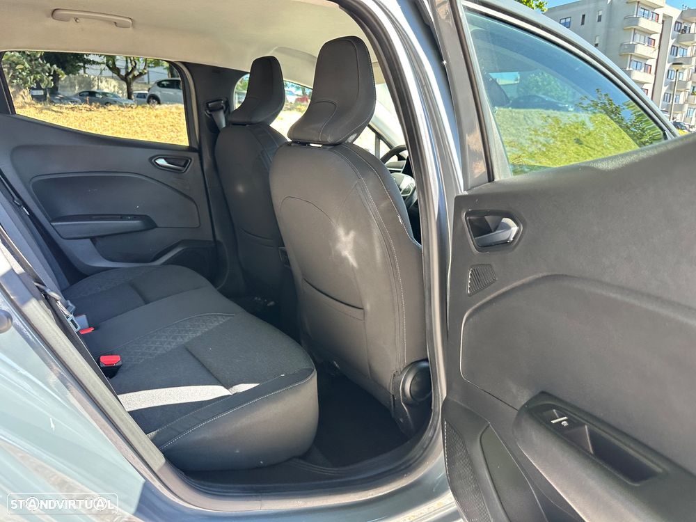 Renault Clio 1.0 TCe Intens - 32