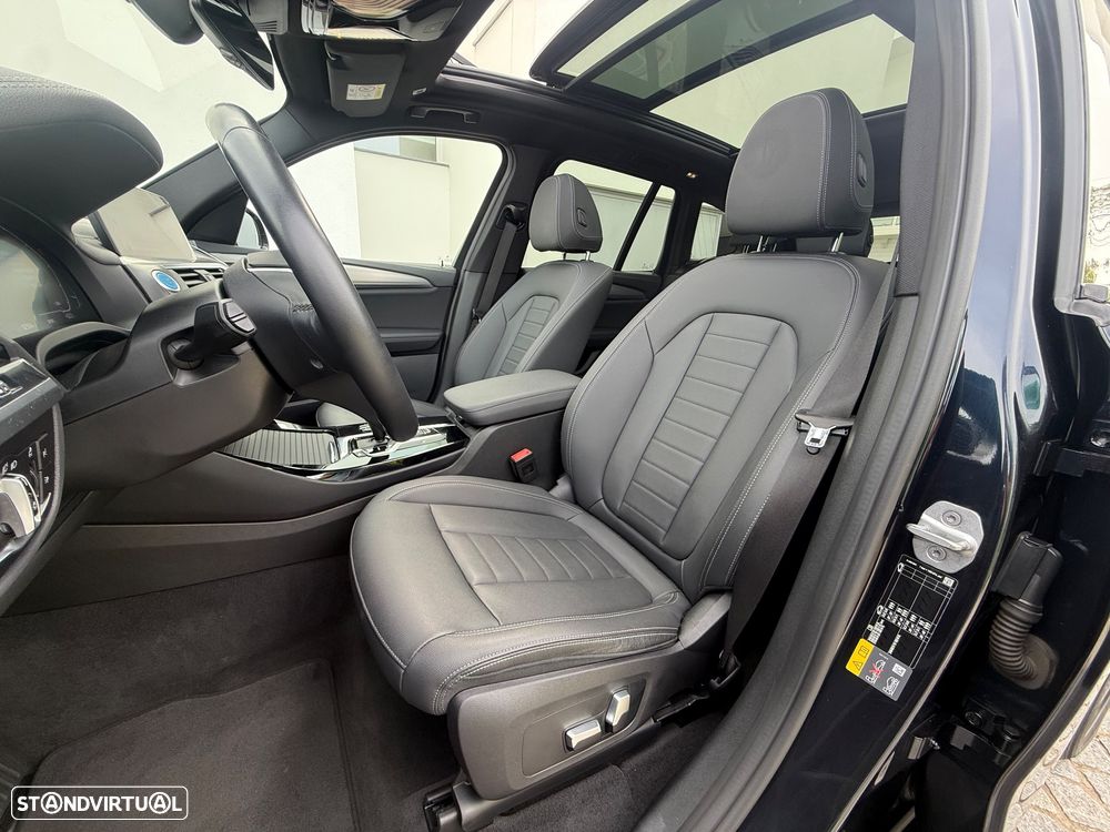 BMW iX3 Impressive - 18