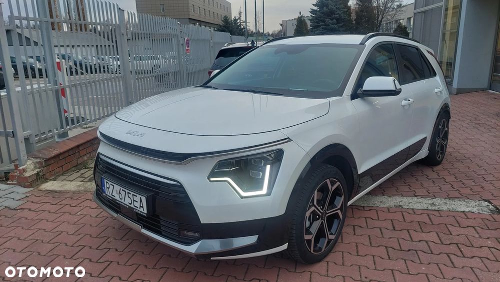 Kia Niro 1.6 GDI Hybrid Business Line - 1