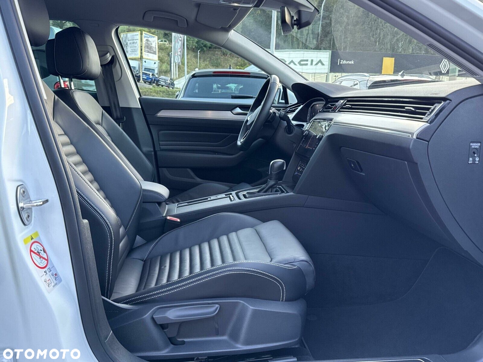 Volkswagen Passat 2.0 TSI Elegance DSG - 14