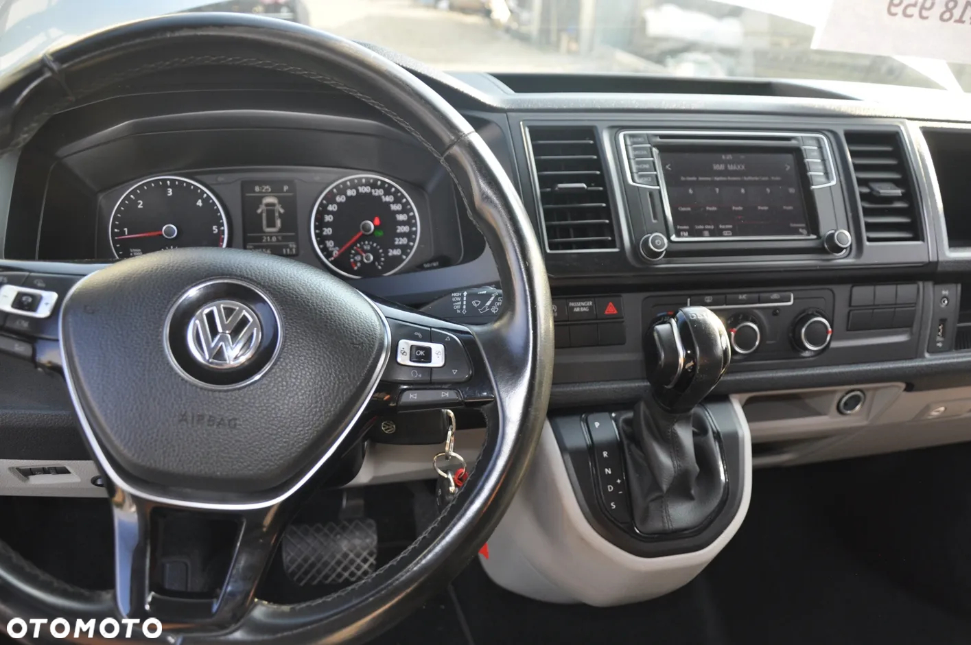 Volkswagen Transporter - 36